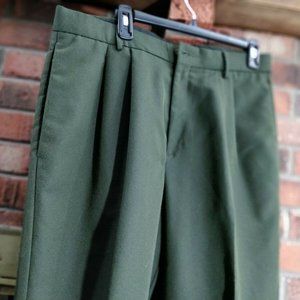 Dockers Recode Relaxed Fit Pants (W34/L32)